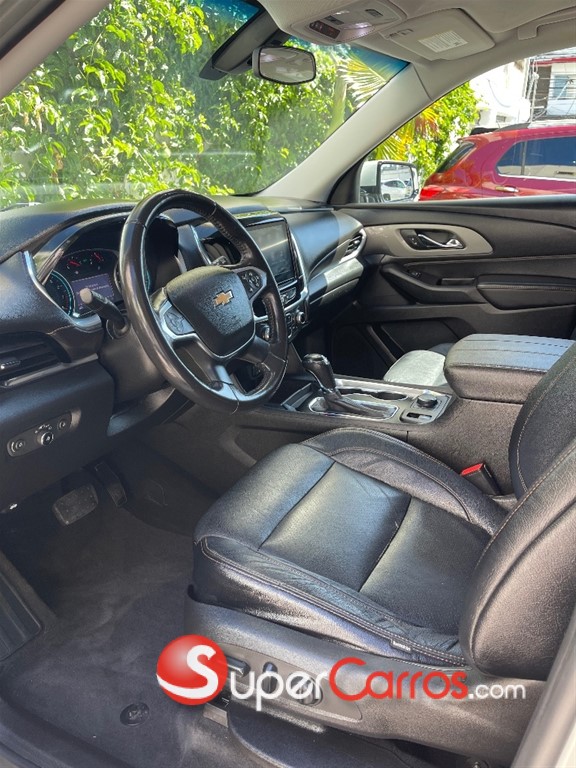 2021 Chevrolet Traverse LTZ — foto 4 / 12