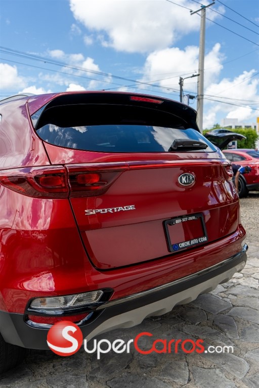 2020 Kia Sportage S — foto 9 / 11