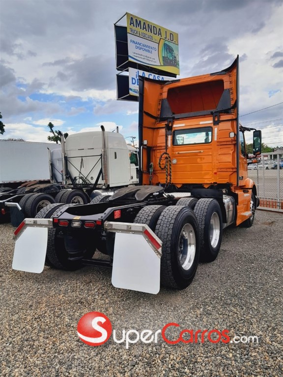 2020 Volvo VNR — foto 8 / 9