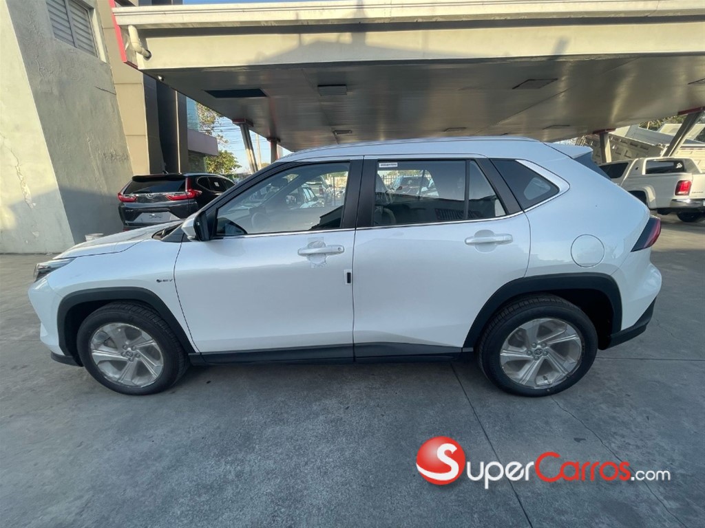 2024 Toyota Yaris Cross Full Híbrido — foto 6 / 9