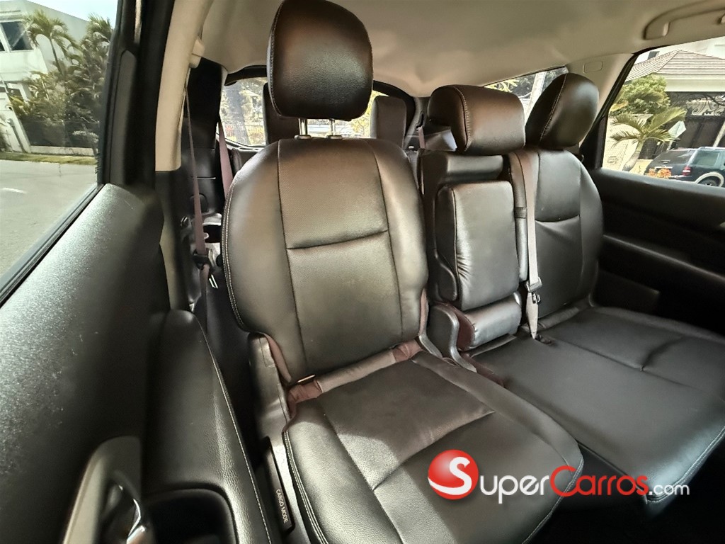 2019 Nissan Pathfinder — foto 9 / 11