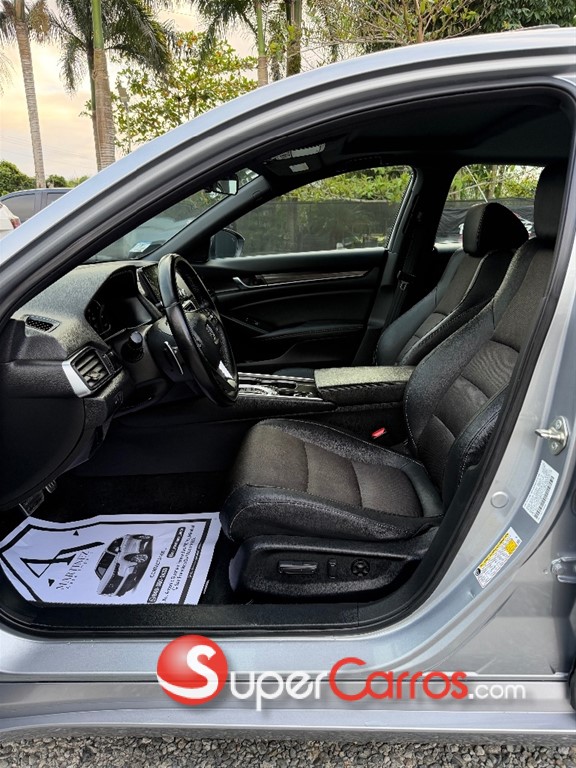 2020 Honda Accord Sport 2.0T — foto 7 / 10