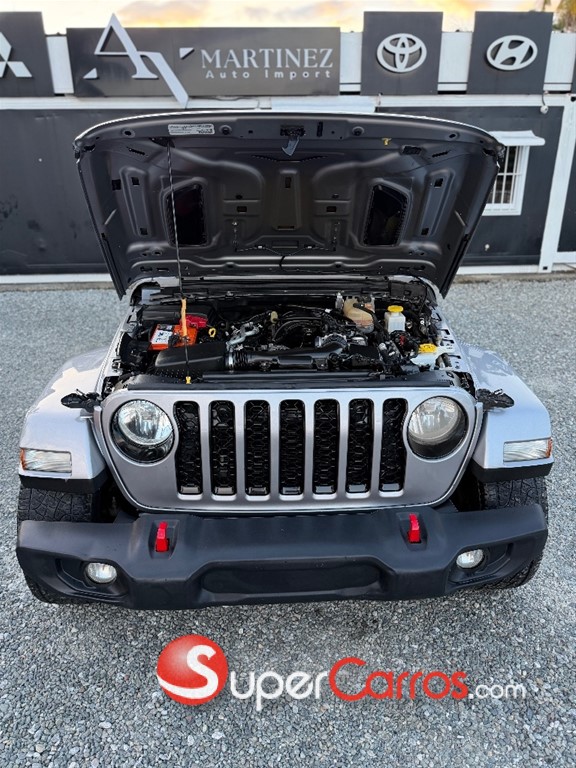 2020 Jeep Gladiator Sport — foto 10 / 10