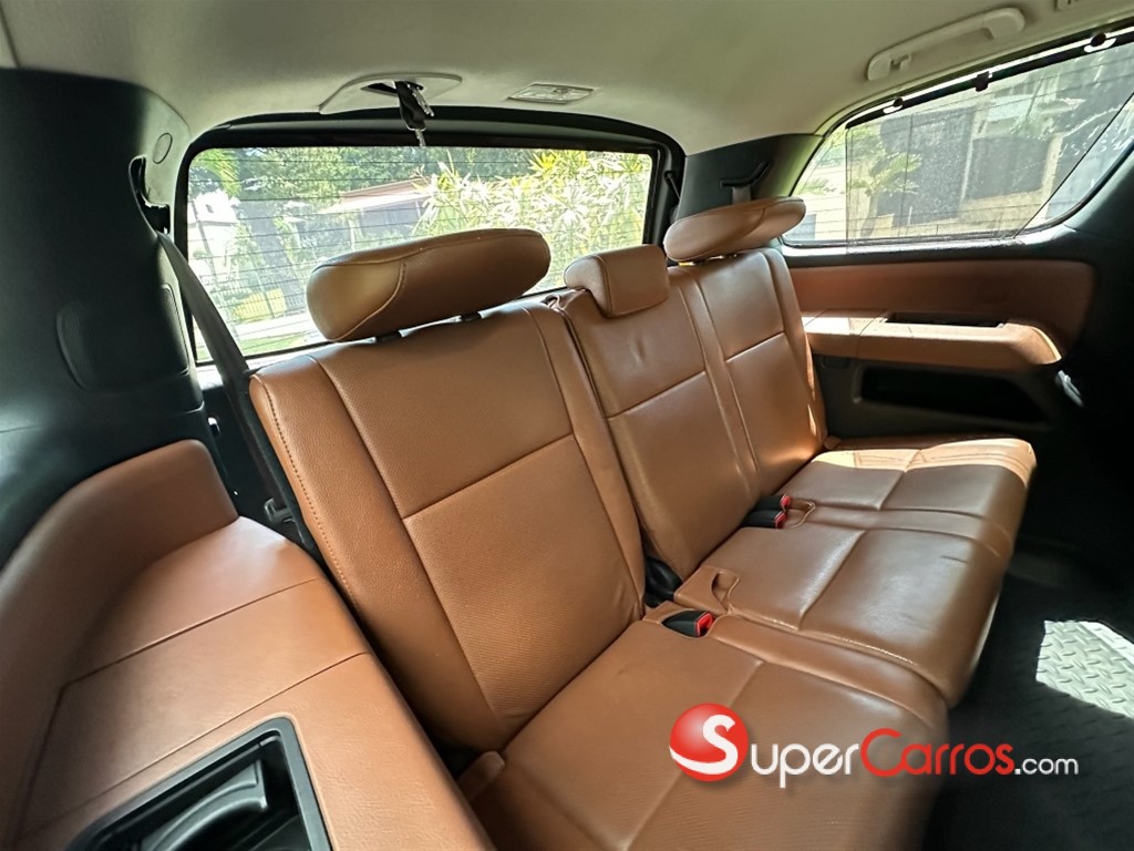 2012 Toyota Sequoia — foto 8 / 8