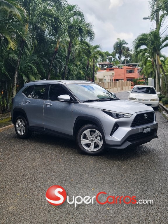 2026 Toyota Yaris Cross Full — foto 2 / 8