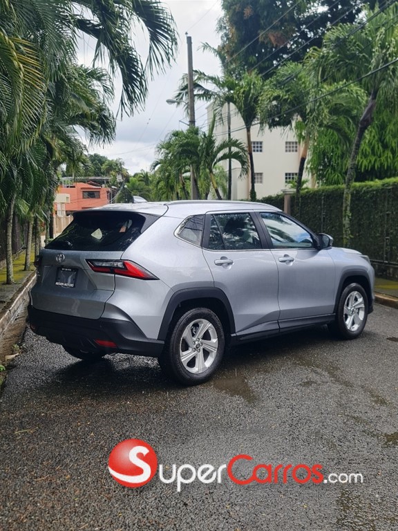 2026 Toyota Yaris Cross Full — foto 4 / 8