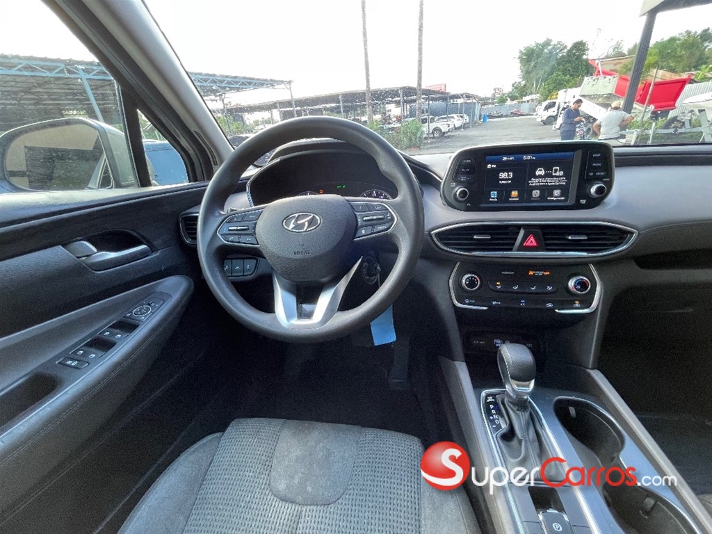 2019 Hyundai Santa Fe SE — foto 3 / 10