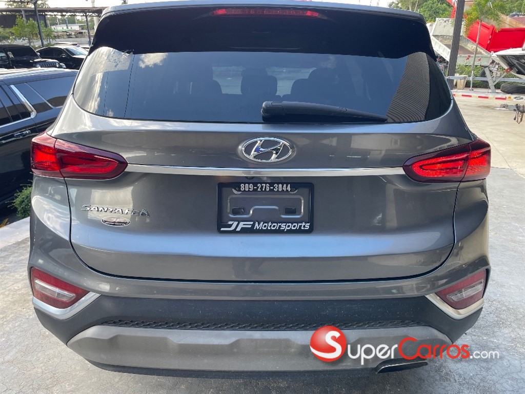 2019 Hyundai Santa Fe SE — foto 5 / 10