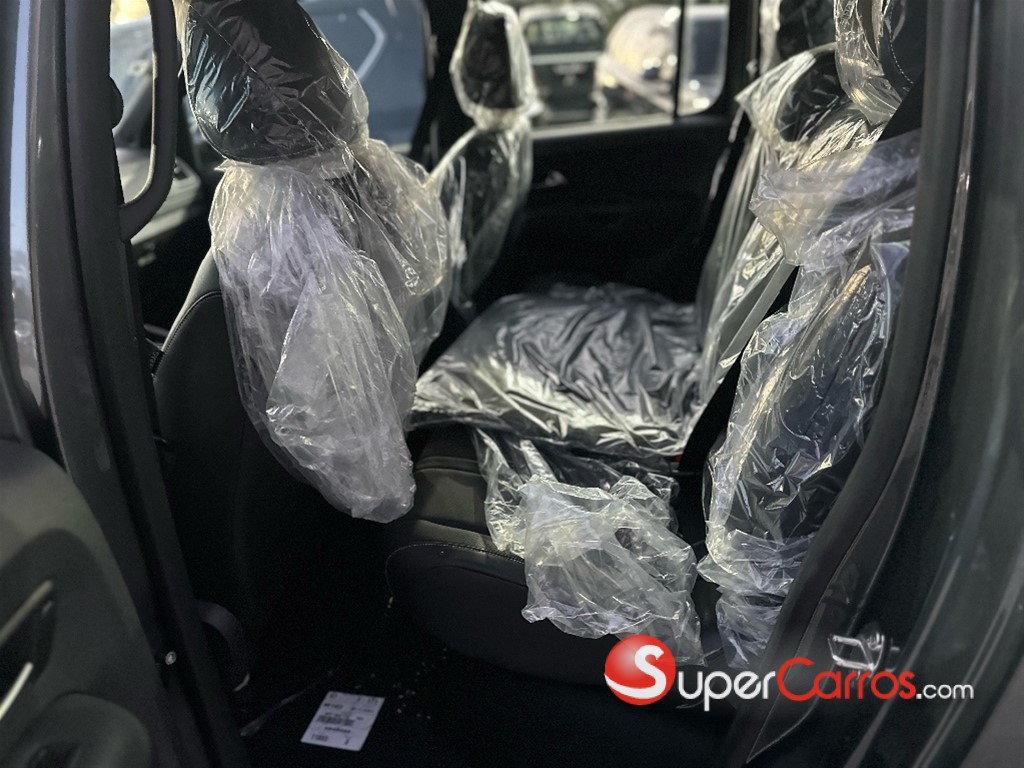 2025 Volkswagen Amarok Extreme — foto 9 / 9