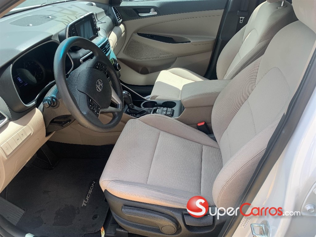 2021 Hyundai Tucson SE — foto 8 / 10