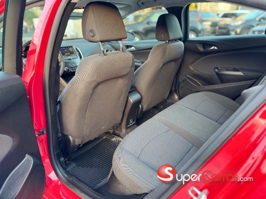 2019 Chevrolet Cruze LT — foto 12 / 12
