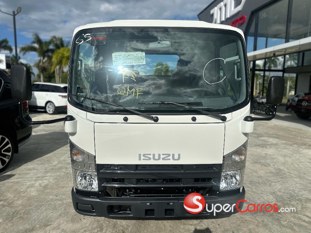 2026 Isuzu QMR 12 Pies — foto 2 / 10