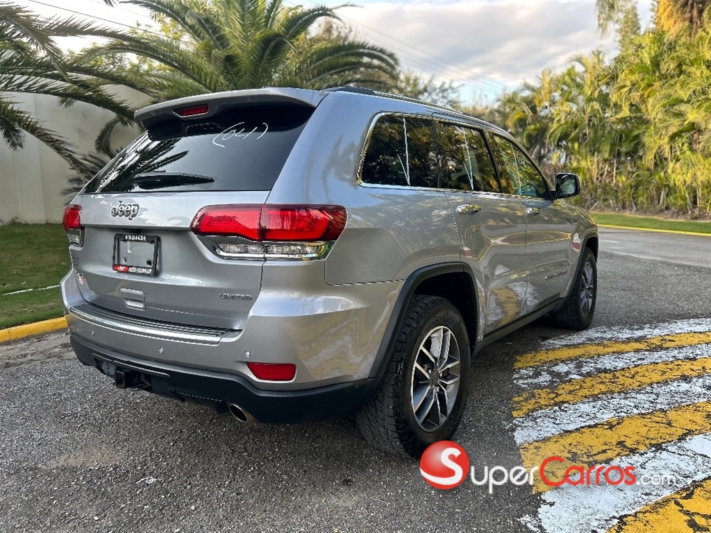 2020 Jeep Grand Cherokee Limited 4x4 — foto 5 / 9
