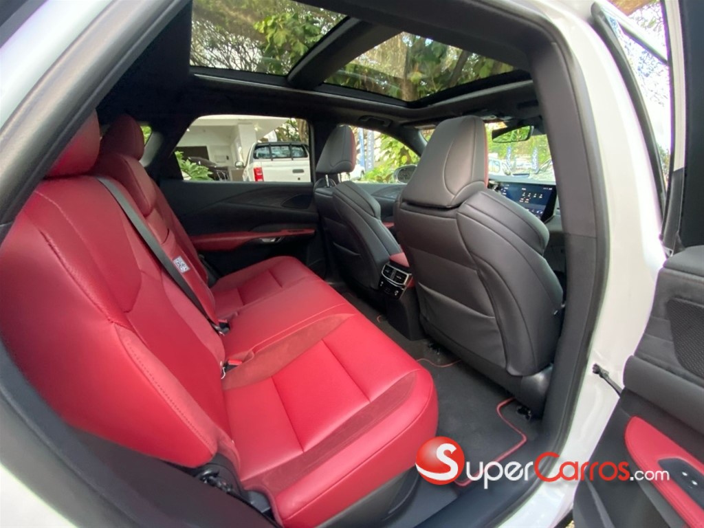 2026 Lexus RX 500H F SPORT — foto 8 / 11