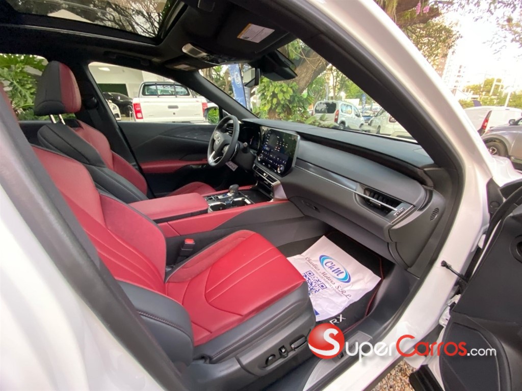 2026 Lexus RX 500H F SPORT — foto 9 / 11