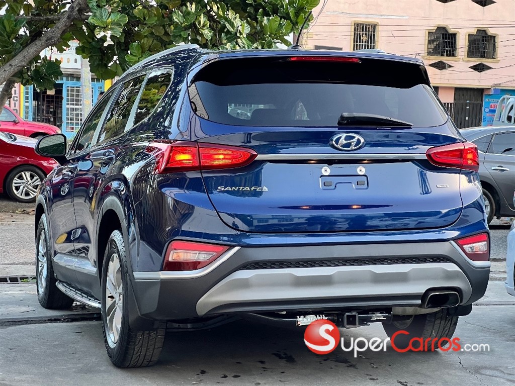 2020 Hyundai Santa Fe SE — foto 4 / 12