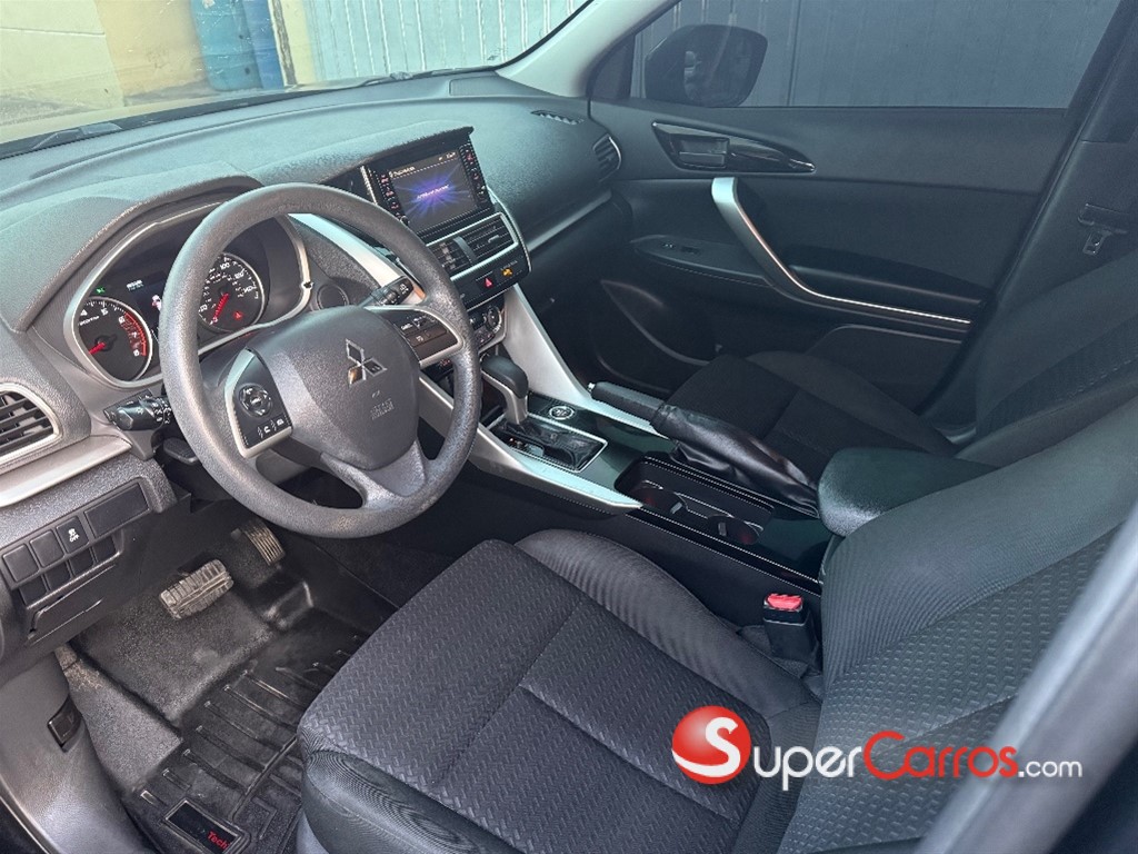 2019 Mitsubishi Motors Eclipse — foto 9 / 10