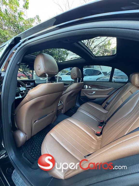 2018 Mercedes-Benz Clase E 300 AMG — foto 5 / 11
