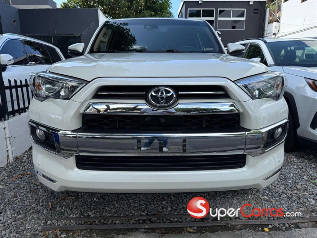 2020 Toyota 4 Runner Limited — foto 2 / 10