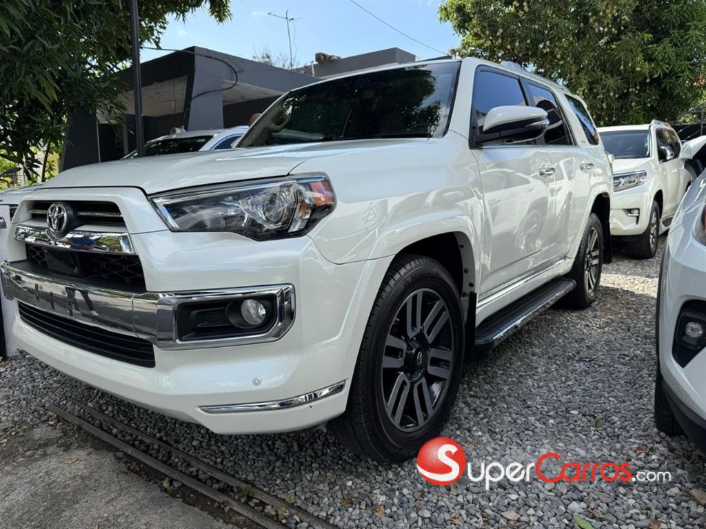 2020 Toyota 4 Runner Limited — foto 6 / 10