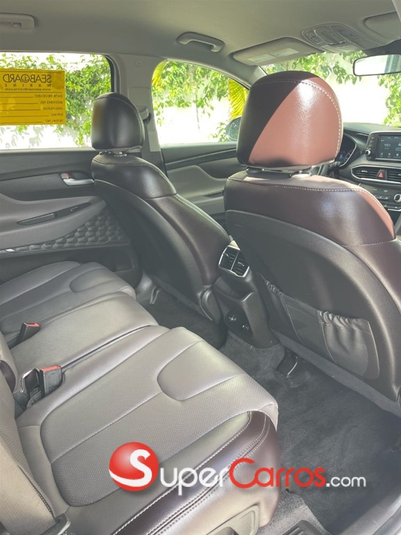 2020 Hyundai Santa Fe SE — foto 10 / 10
