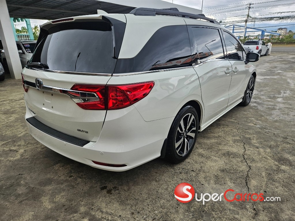 2018 Honda Odyssey Elite — foto 5 / 12