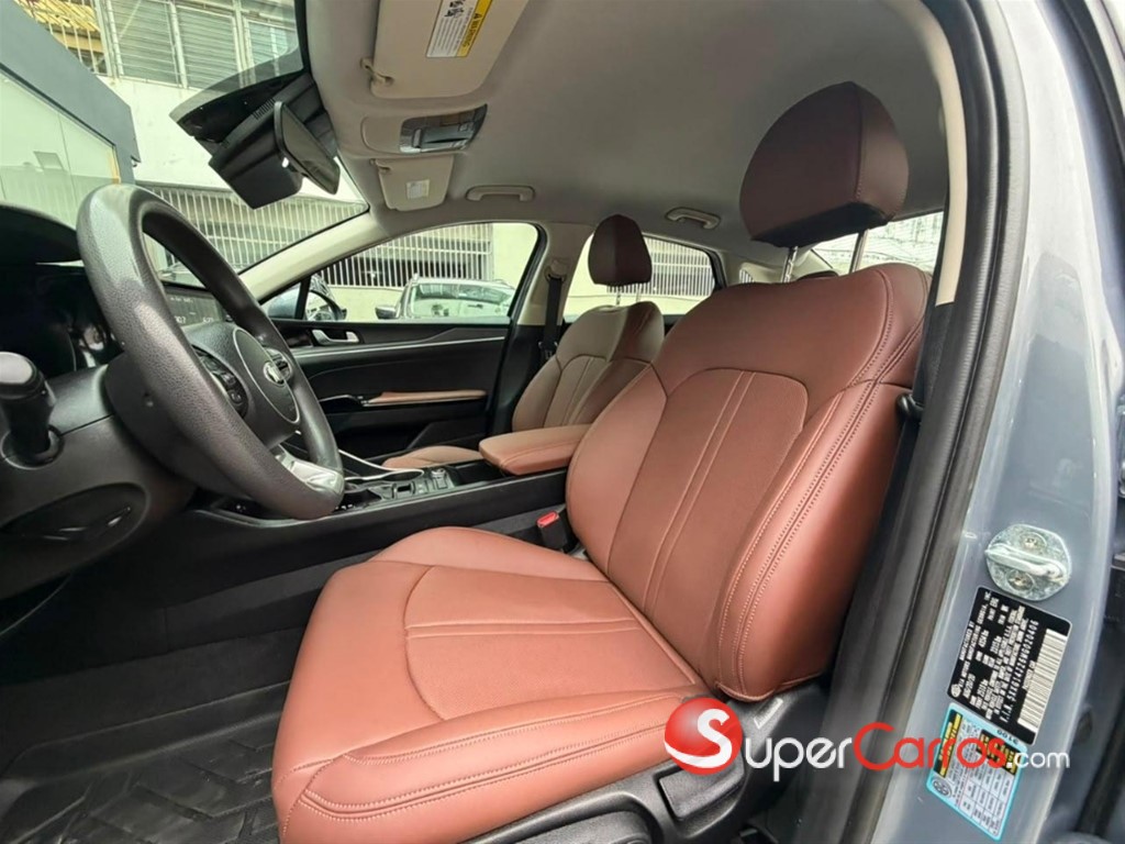 2021 Kia K-5 Luxury — foto 4 / 9