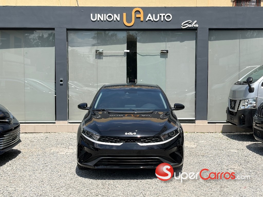 2022 Kia Forte LXS — foto 6 / 10