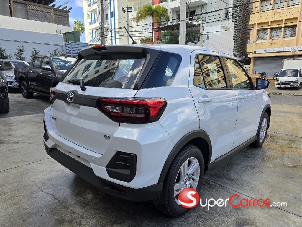 2026 Toyota Raize FULL — foto 4 / 11