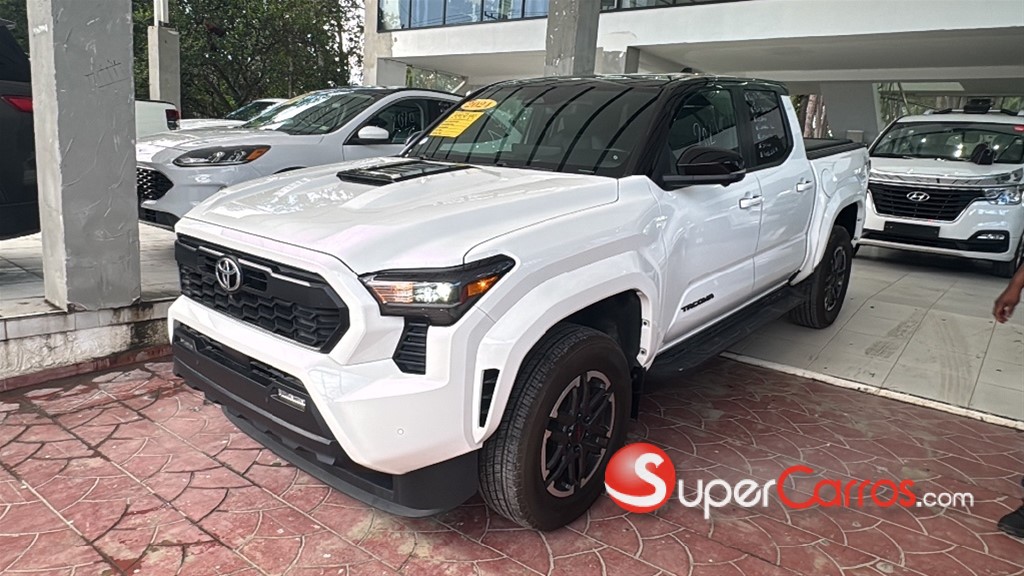2024 Toyota Tacoma TRD SPORT