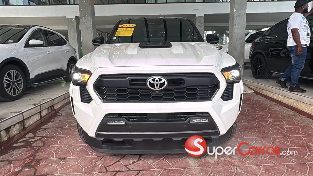 2024 Toyota Tacoma TRD SPORT — foto 6 / 11