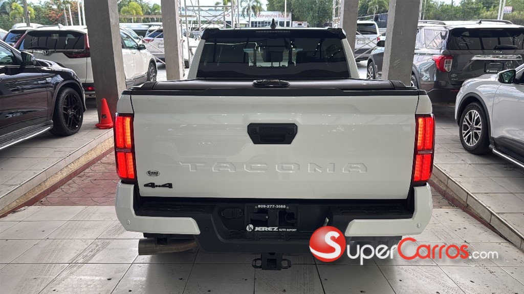 2024 Toyota Tacoma TRD SPORT — foto 11 / 11