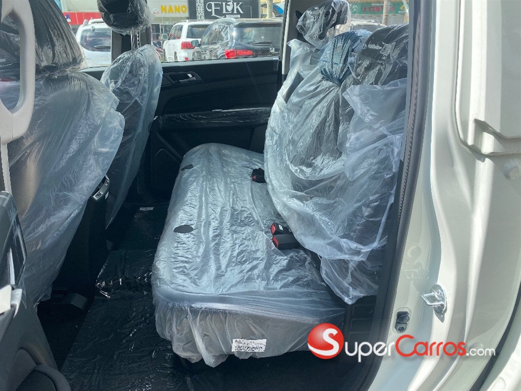 2026 KGM Musso WORK TUCK — foto 9 / 10