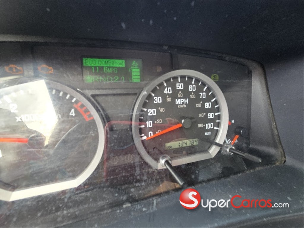 2013 Isuzu NPR 16 pies — foto 5 / 11