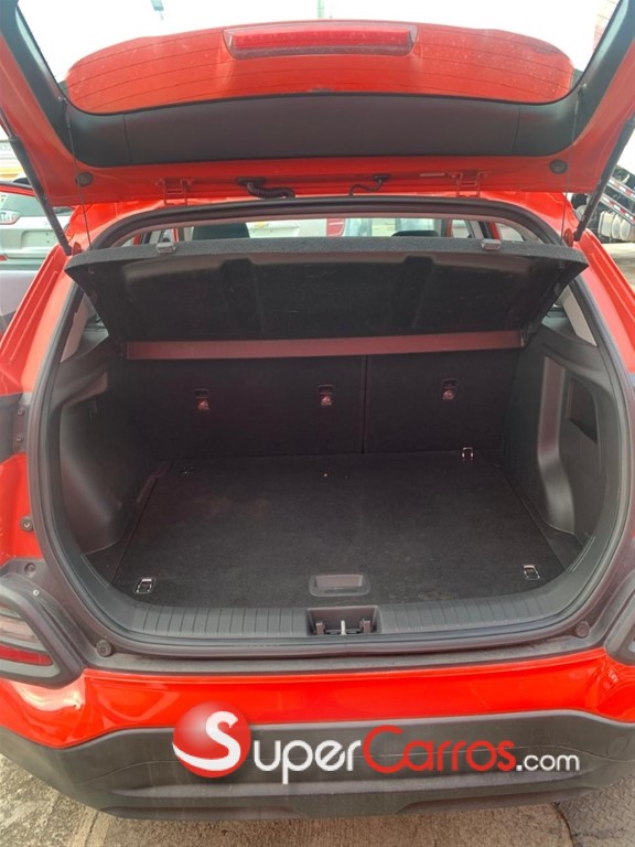 2020 Hyundai KONA — foto 11 / 12