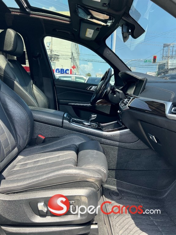 2021 BMW X 5 SDRIVE 40i — foto 8 / 10