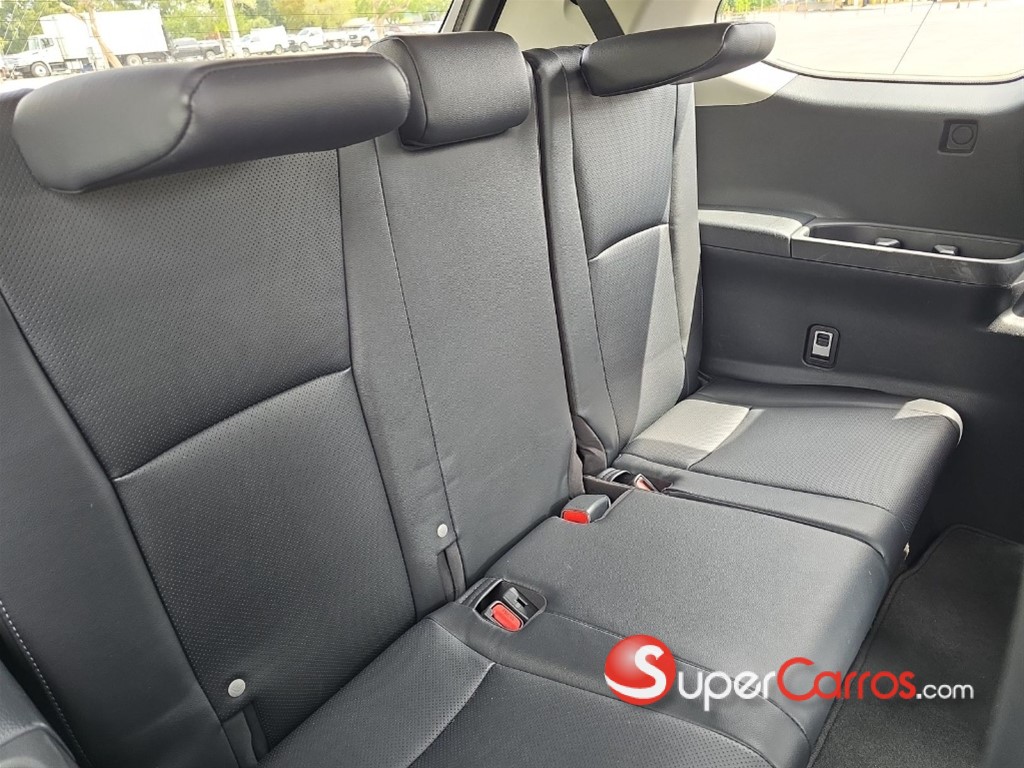 2024 Toyota Grand Highlander Platinum — foto 4 / 8