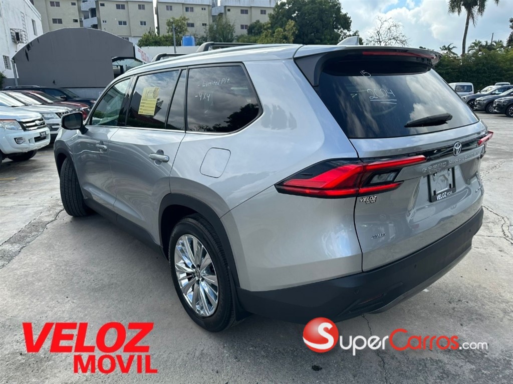 2024 Toyota Grand Highlander Platinum — foto 8 / 8