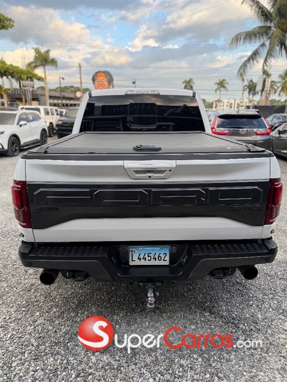 2017 Ford F 150 Raptor — foto 5 / 10