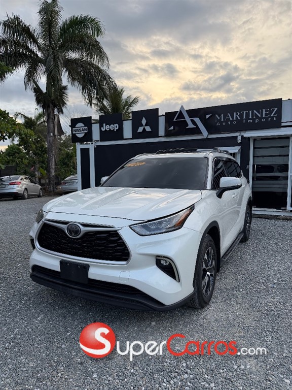 2020 Toyota Highlander Limited — foto 2 / 10