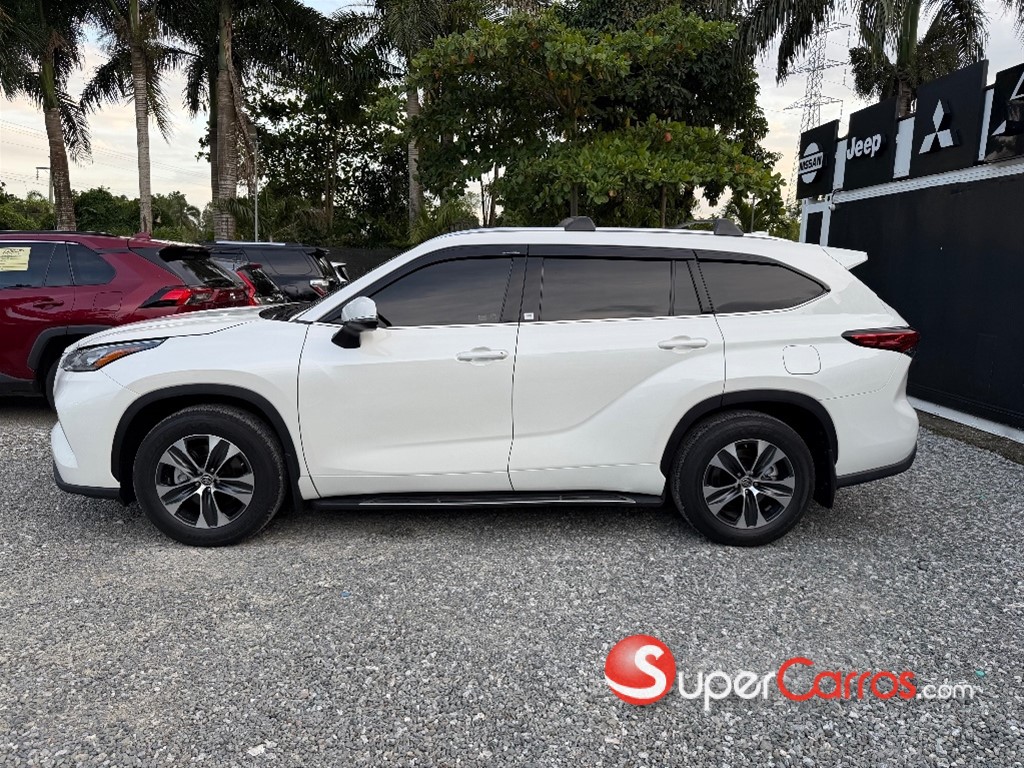 2020 Toyota Highlander Limited — foto 3 / 10