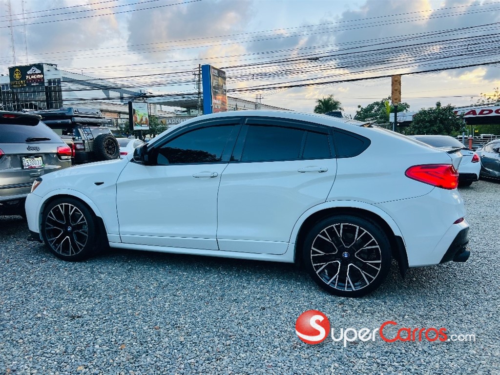 2017 BMW X 4 M40i — foto 11 / 12