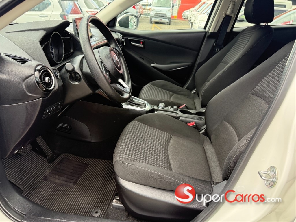 2020 Mazda Demio Sport — foto 4 / 12