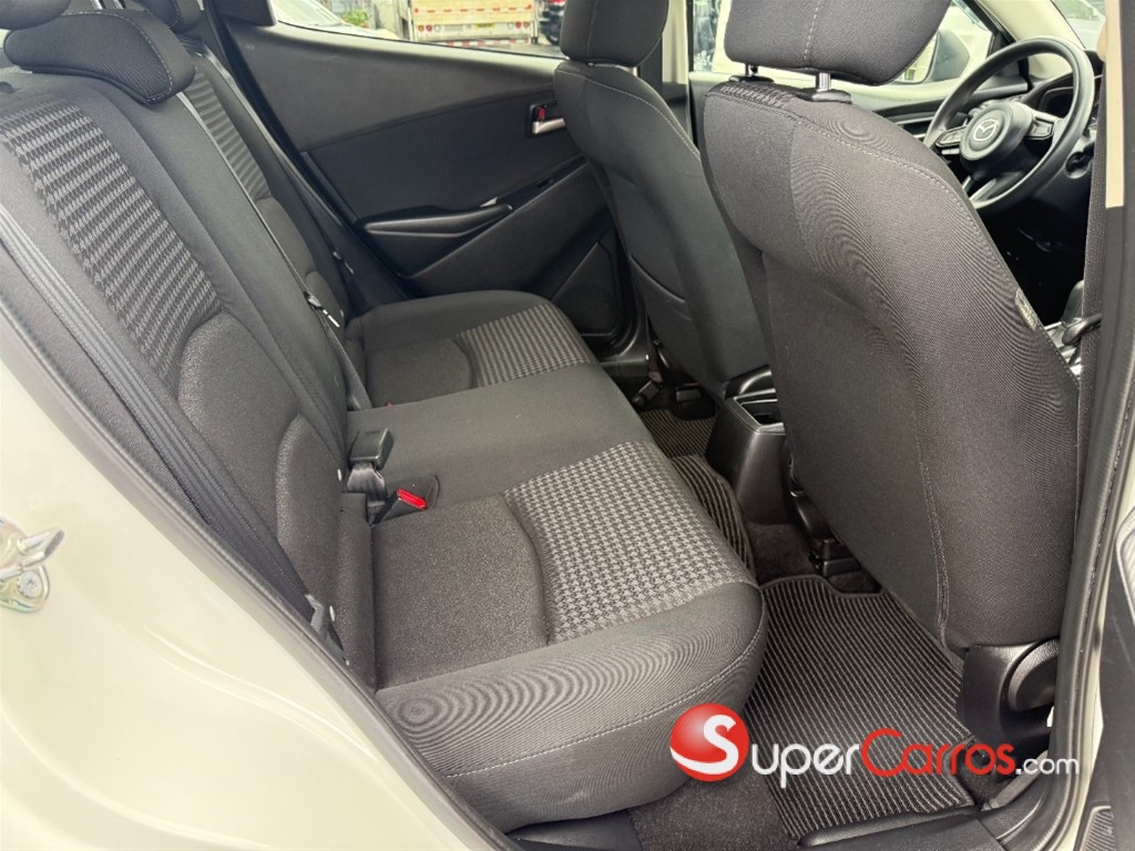 2020 Mazda Demio Sport — foto 7 / 12