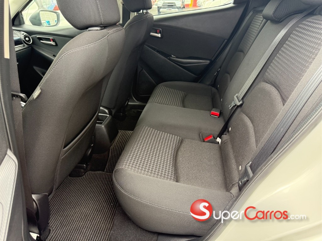 2020 Mazda Demio Sport — foto 9 / 12