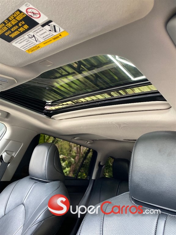 2020 Toyota Highlander Limited — foto 7 / 12