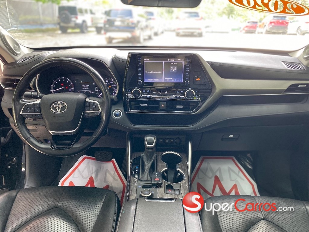 2020 Toyota Highlander Limited — foto 9 / 12