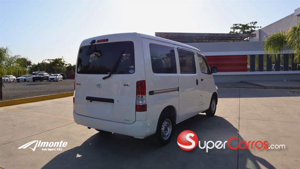 2019 Toyota Town-Ace — foto 4 / 12