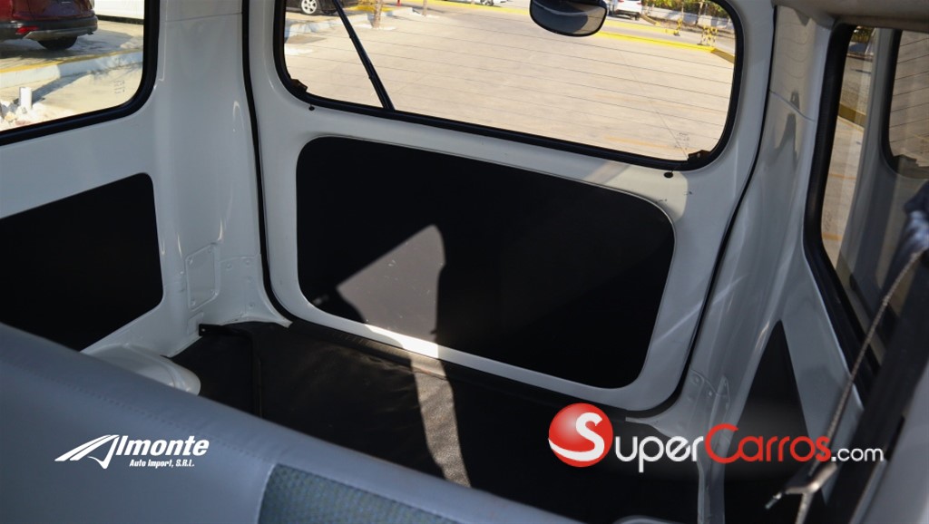 2019 Toyota Town-Ace — foto 10 / 12