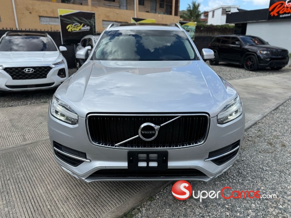 2019 Volvo XC90 Momentum T6 — foto 2 / 10